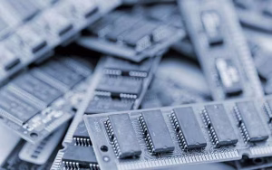 PCBA component sourcing strategy using forecasts, authorized distributors, and long-term agreements